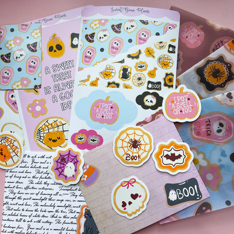 Halloween Treats Junk Journal Bundle
